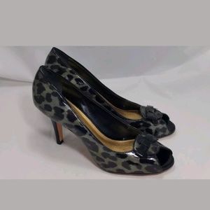 Antonio Melani heels GUC animal print 7 1/2